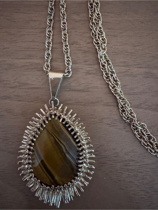 Kendra Scott Jewelry - Vintage Kendra Scott Ellis necklace gold tone Tiger's eye spike teardrop